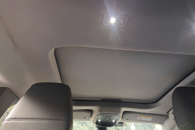 Used Citroen C5 X 2021 1.6T Enjoy the Extraordinary Headliner