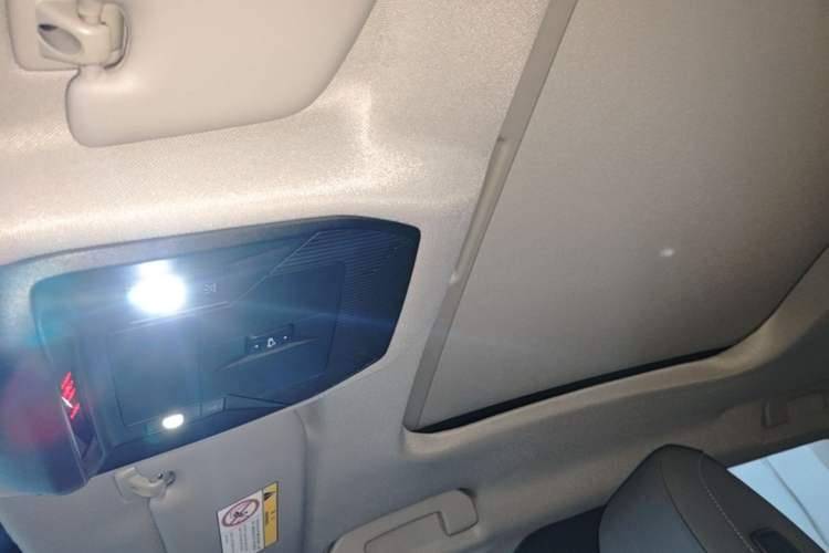 Used Citroen C5 X 2021 1.6T Ignite the Extraordinary Headliner