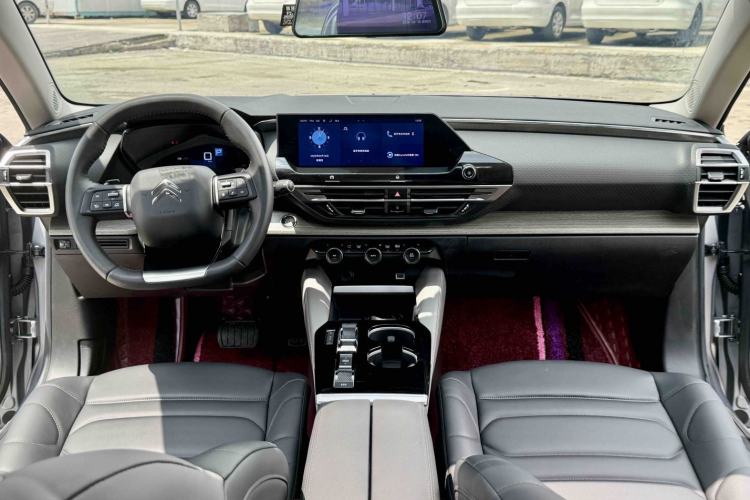 Used Citroen C5 X 2021 1.6T Enjoy the Extraordinary Interior 1