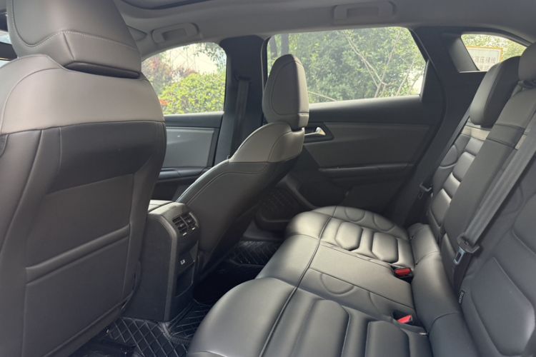 Used Citroen C5 X 2021 1.6T Impressive Edition Interior 3