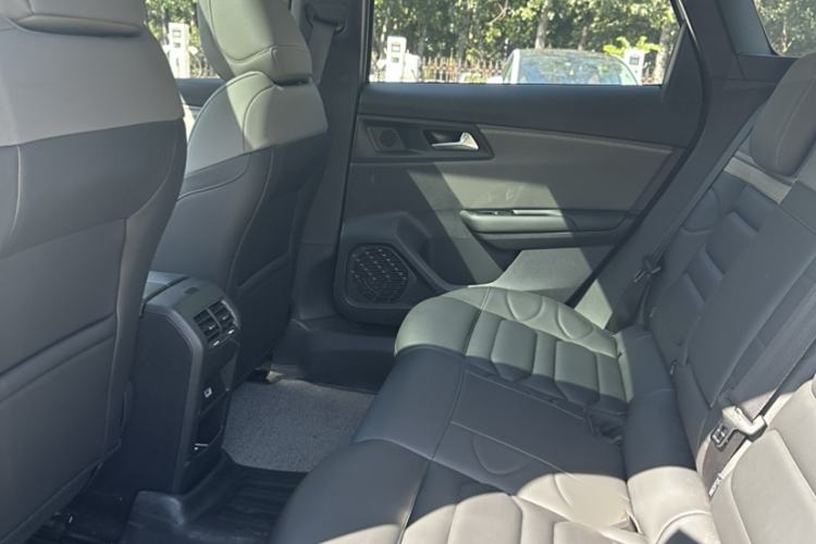 Used Citroen C5 X 2021 1.6T Enjoy the Extraordinary Interior 4