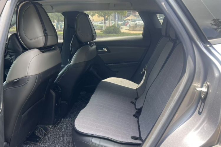 Used Citroen C5 X 2021 1.6T Impressive Edition Interior 4