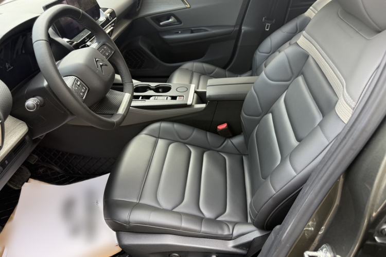 Used Citroen C5 X 2021 1.6T Impressive Edition Interior 6