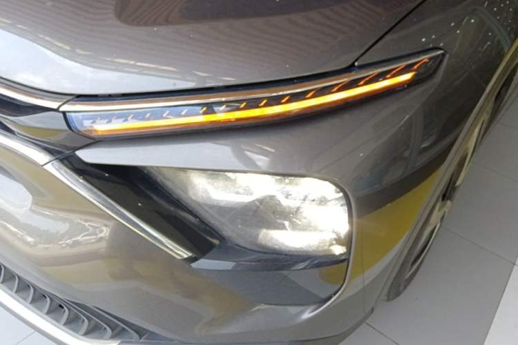 Used Citroen C5 X 2021 1.6T Enjoy the Extraordinary Left Front Headlight