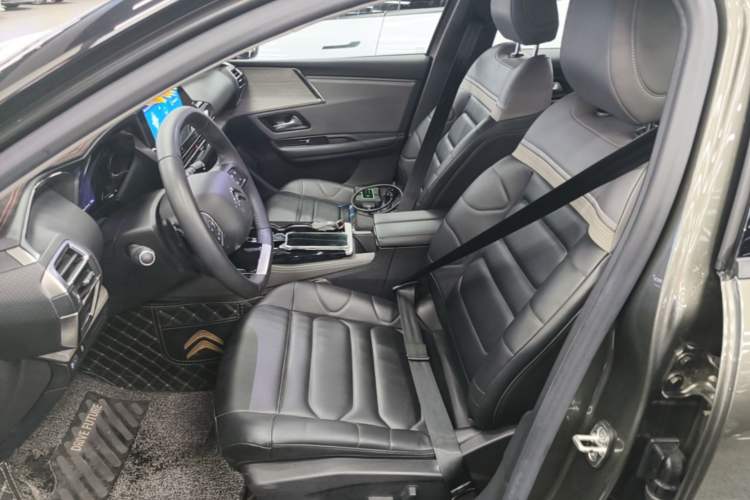 Used Citroen C5 X 2021 1.6T Enjoy the Extraordinary Left Front Seat