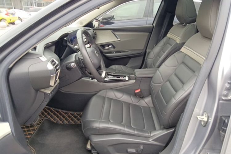 Used Citroen C5 X 2021 1.6T Enjoy the Extraordinary Left Front Seat