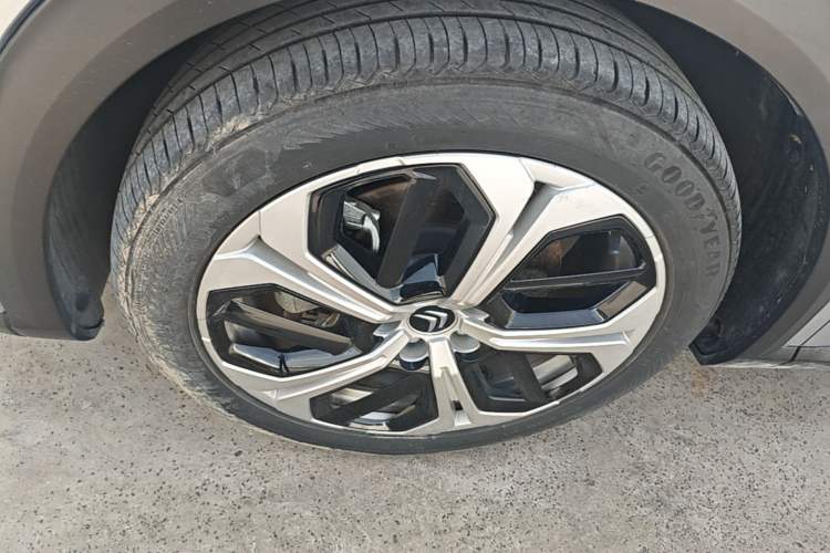 Used Citroen C5 X 2021 1.6T Enjoy the Extraordinary Left Front Wheel Hub