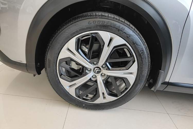 Used Citroen C5 X 2021 1.6T Enjoy the Extraordinary Left Front Wheel Hub