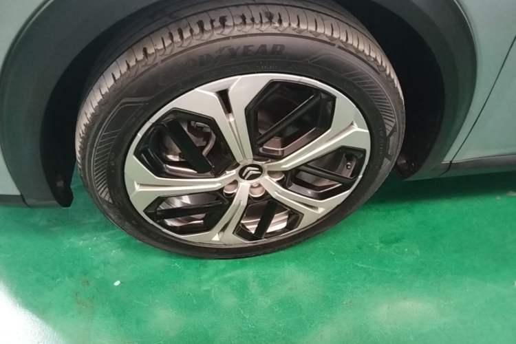 Used Citroen C5 X 2021 1.6T Enjoy the Extraordinary Left Front Wheel Hub