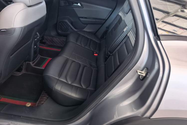 Used Citroen C5 X 2021 1.6T Enjoy the Extraordinary Left Rear Seat