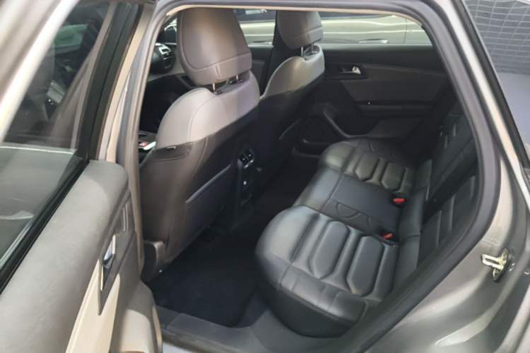 Used Citroen C5 X 2021 1.6T Impressive Edition Left Rear Seat