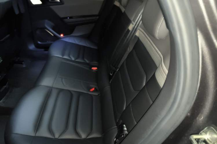 Used Citroen C5 X 2021 1.6T Enjoy the Extraordinary Left Rear Seat