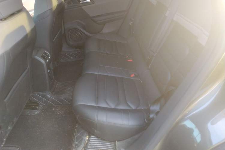 Used Citroen C5 X 2021 1.6T Enjoy the Extraordinary Left Rear Seat