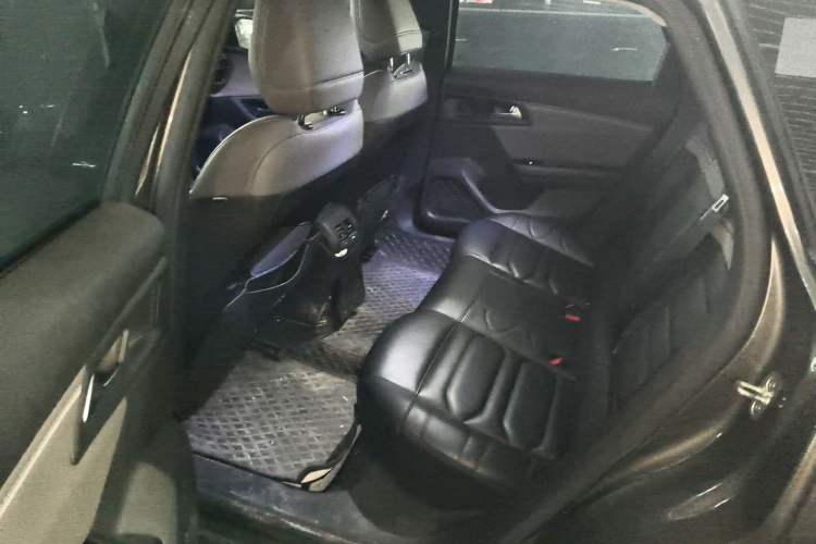 Used Citroen C5 X 2021 1.6T Impressive Edition Left Rear Seat