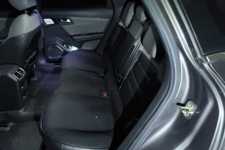 Used Citroen C5 X 2021 1.6T Enjoy the Extraordinary Left Rear Seat
