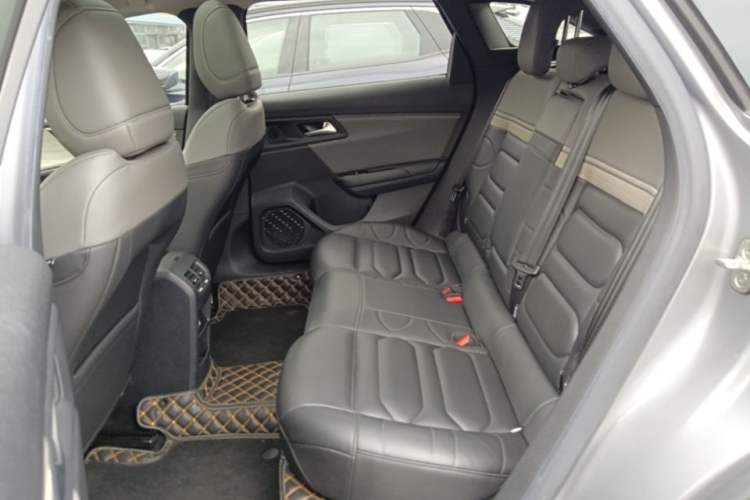 Used Citroen C5 X 2021 1.6T Enjoy the Extraordinary Left Rear Seat
