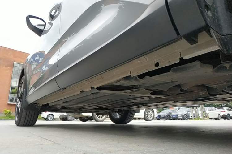 Used Citroen C5 X 2021 1.6T Enjoy the Extraordinary Left Side Sill