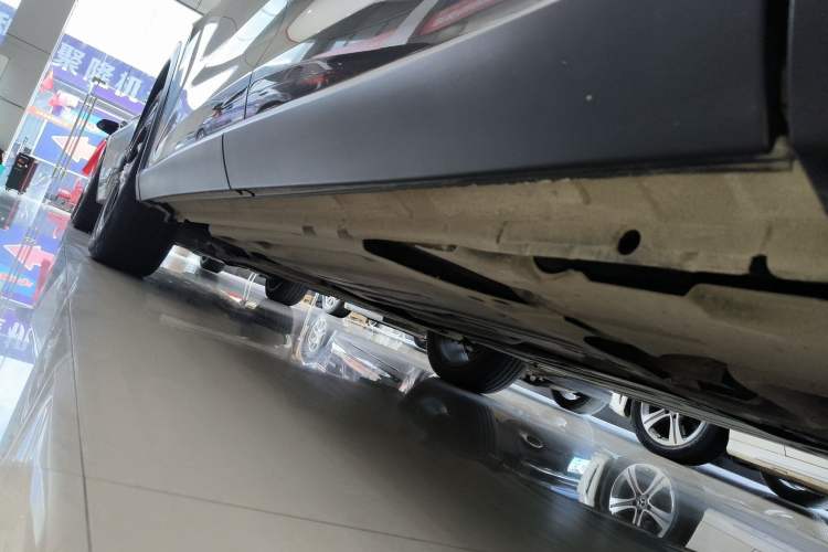 Used Citroen C5 X 2021 1.6T Enjoy the Extraordinary Left Side Sill