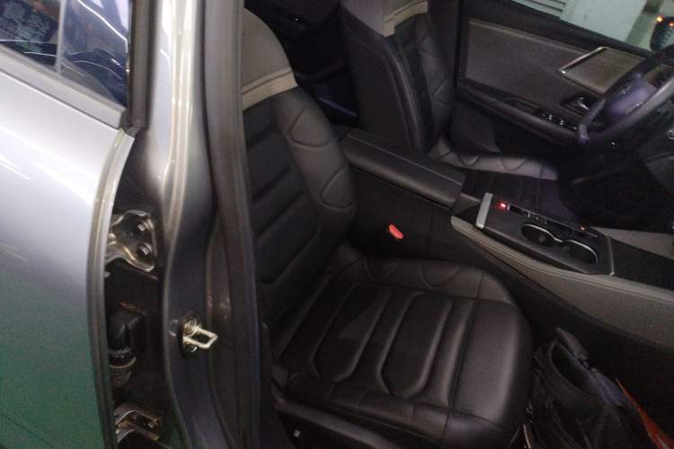 Used Citroen C5 X 2021 1.6T Enjoy the Extraordinary Right Front Seat