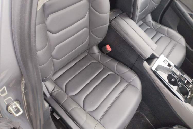Used Citroen C5 X 2021 1.6T Enjoy the Extraordinary Right Front Seat