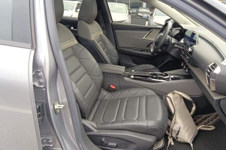 Used Citroen C5 X 2021 1.6T Enjoy the Extraordinary Right Front Seat