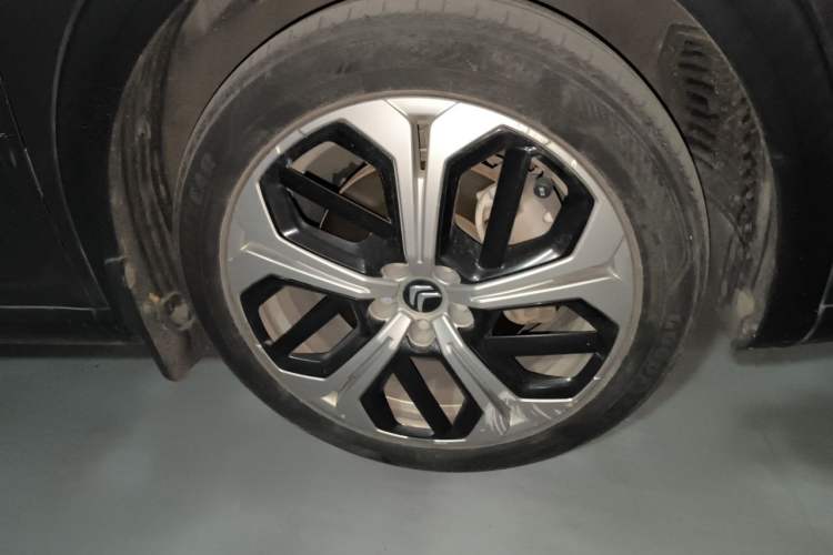 Used Citroen C5 X 2021 1.6T Enjoy the Extraordinary Right Front Wheel Hub