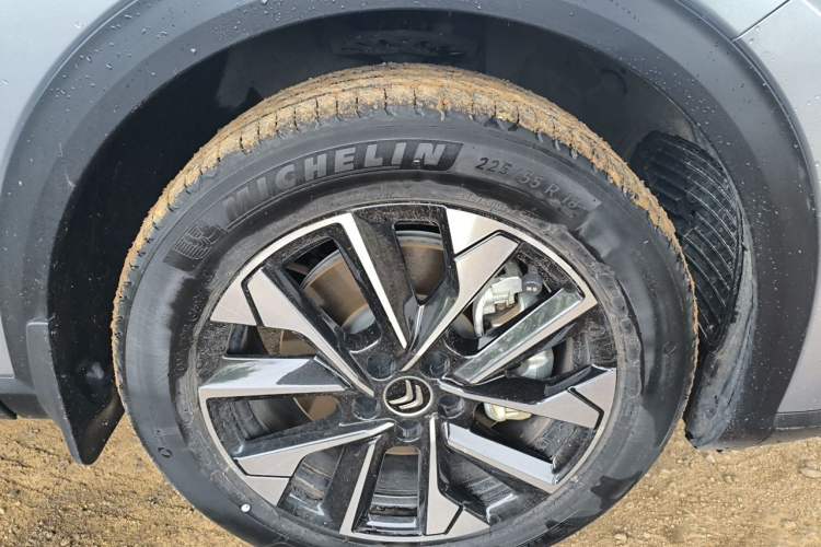Used Citroen C5 X 2021 1.6T Enjoy the Extraordinary Right Front Wheel Hub