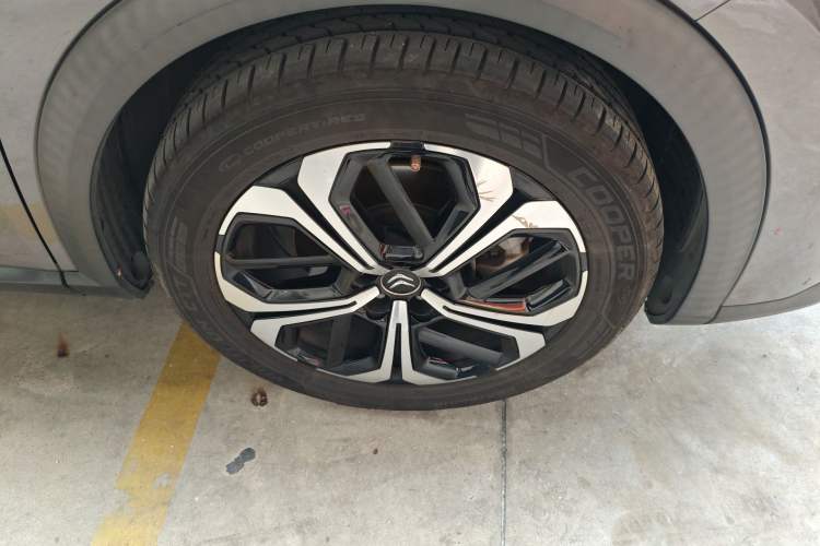 Used Citroen C5 X 2021 1.6T Enjoy the Extraordinary Right Front Wheel Hub