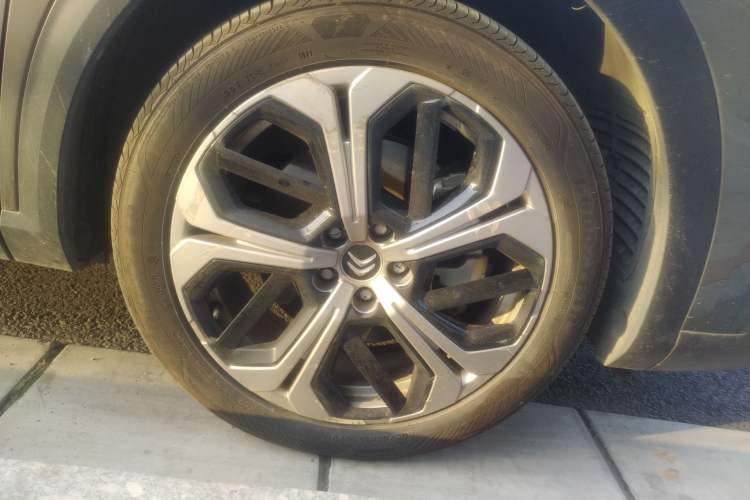 Used Citroen C5 X 2021 1.6T Enjoy the Extraordinary Right Front Wheel Hub