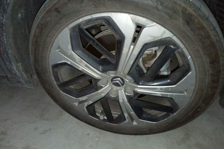 Used Citroen C5 X 2021 1.6T Enjoy the Extraordinary Right Front Wheel Hub