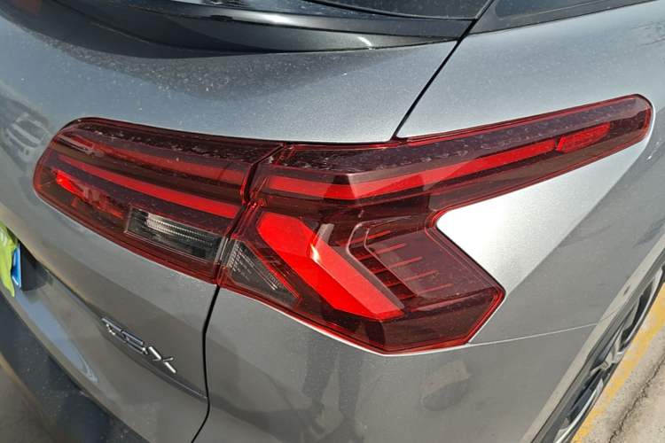 Used Citroen C5 X 2021 1.6T Enjoy the Extraordinary Right Rear Taillight