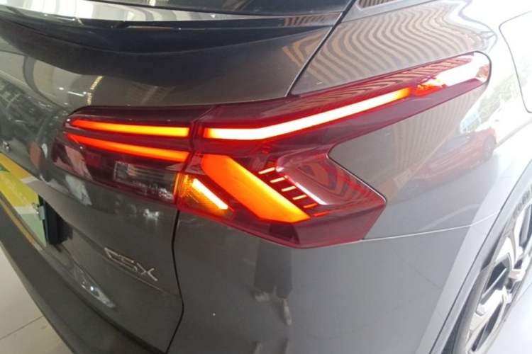 Used Citroen C5 X 2021 1.6T Enjoy the Extraordinary Right Rear Taillight