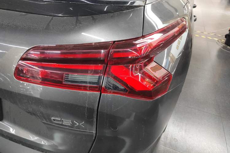 Used Citroen C5 X 2021 1.6T Enjoy the Extraordinary Right Rear Taillight