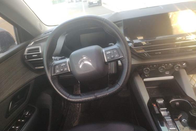 Used Citroen C5 X 2021 1.6T Enjoy the Extraordinary Steering Wheel