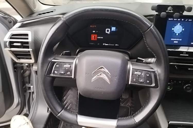 Used Citroen C5 X 2021 1.6T Enjoy the Extraordinary Steering Wheel