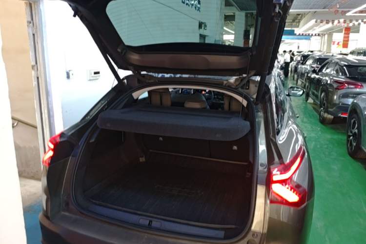 Used Citroen C5 X 2021 1.6T Flagship Edition Trunk