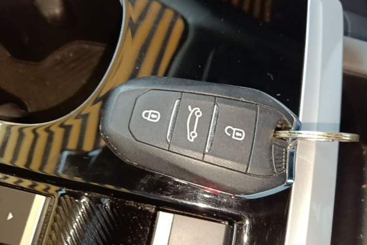 Used Citroen C5 X 2021 1.6T Enjoy the Extraordinary Vehicle Key