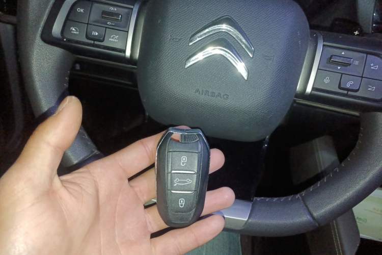 Used Citroen C5 X 2021 1.6T Enjoy the Extraordinary Vehicle Key