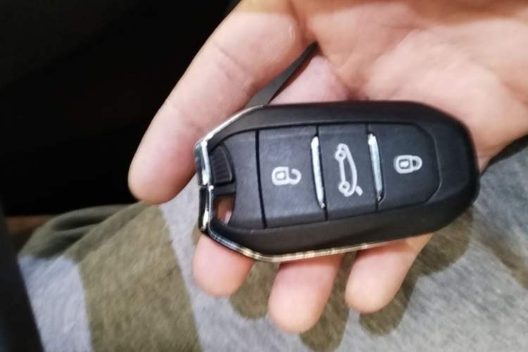 Used Citroen C5 X 2021 1.6T Enjoy the Extraordinary Vehicle Key