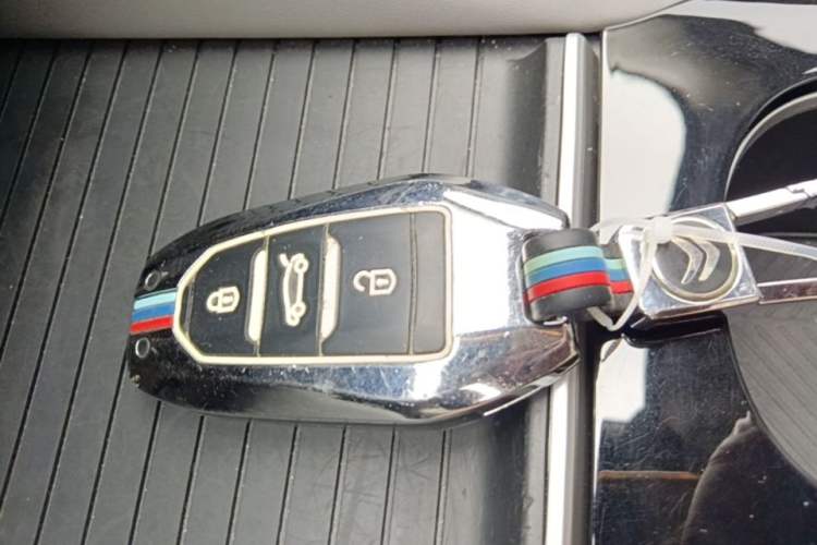 Used Citroen C5 X 2021 1.6T Enjoy the Extraordinary Vehicle Key