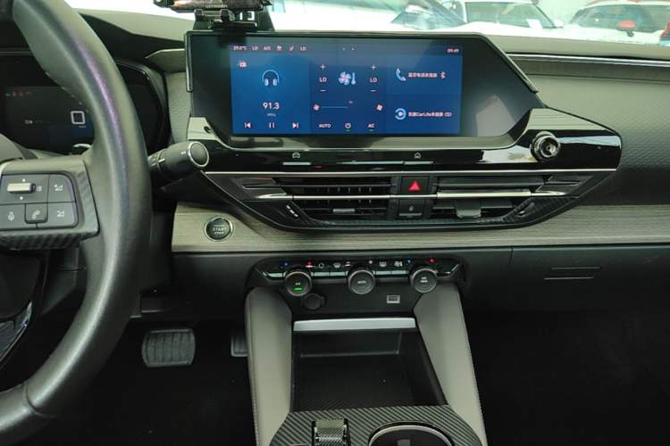 Used Citroen C5 X 2021 1.6T Enjoy the Extraordinary Audio And AC Panel