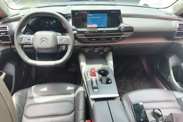 Used Citroen C5 X 2021 1.6T Impressive Edition Center Console