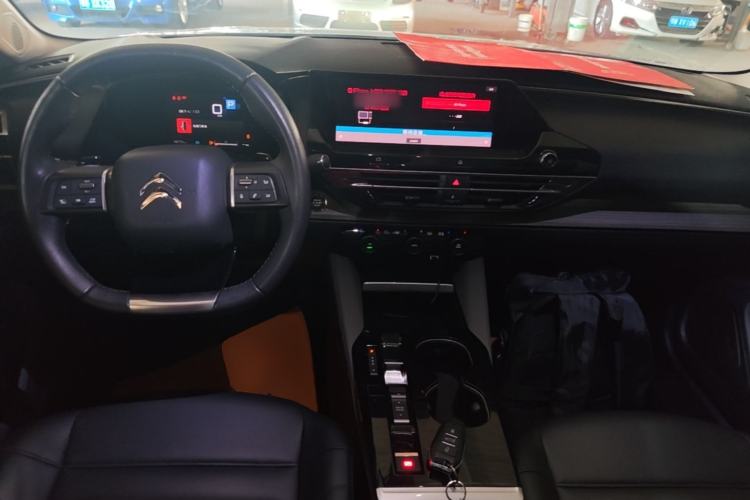 Used Citroen C5 X 2021 1.6T Enjoy the Extraordinary Center Console