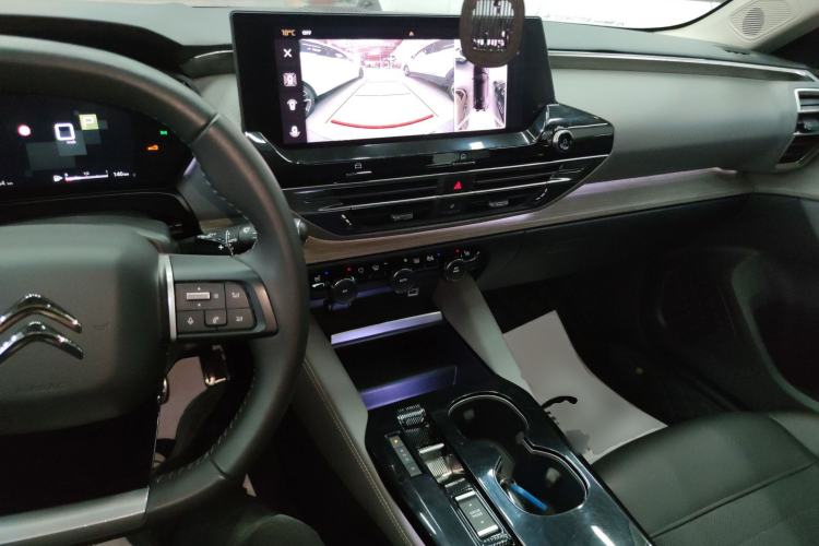 Used Citroen C5 X 2021 1.6T Ignite the Extraordinary Center Console