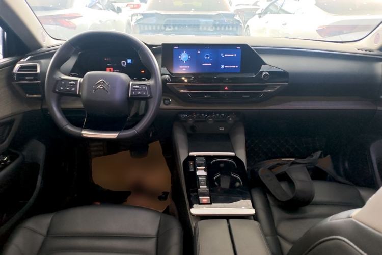 Used Citroen C5 X 2021 1.6T Enjoy the Extraordinary Center Console