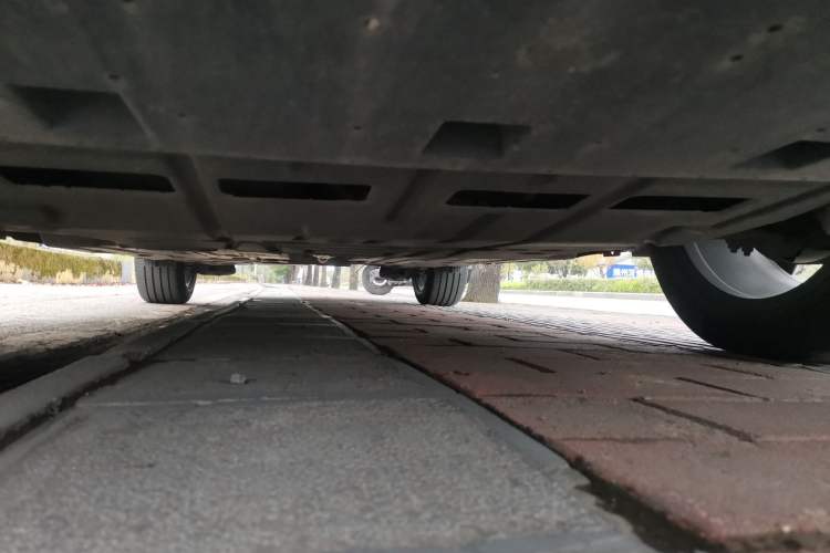 Used Citroen C5 X 2021 1.6T Enjoy the Extraordinary Chassis Front