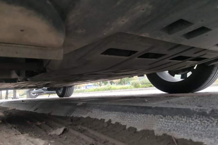 Used Citroen C5 X 2021 1.6T Enjoy the Extraordinary Chassis Front Right