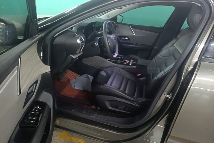 Used Citroen C5 X 2021 1.6T Enjoy the Extraordinary Driver Seat