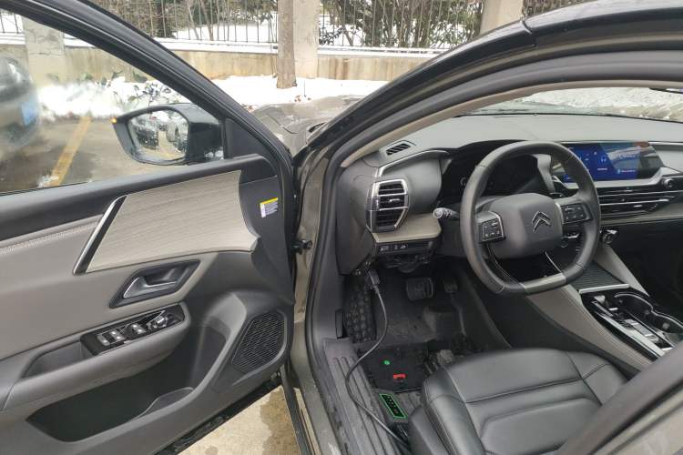 Used Citroen C5 X 2021 1.6T Enjoy the Extraordinary Driver Seat