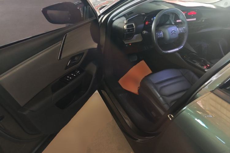 Used Citroen C5 X 2021 1.6T Enjoy the Extraordinary Driver Seat